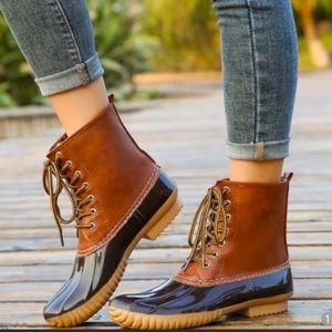 Sporto Ariel The Original Duck Boot Navy & Tan 6.5